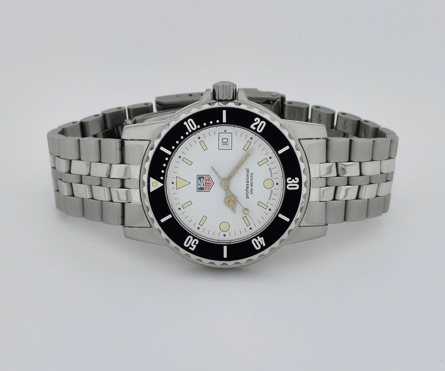 TAG Heuer Professional Quartz 1500 Series WD1213 G 20 Stainless steel case 37mm
