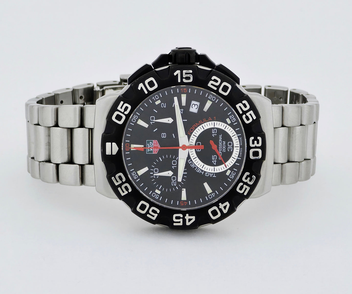 TAG Heuer Formula 1 Chronograph Quartz 41mm Steel Men's watch Ref: CAH1110