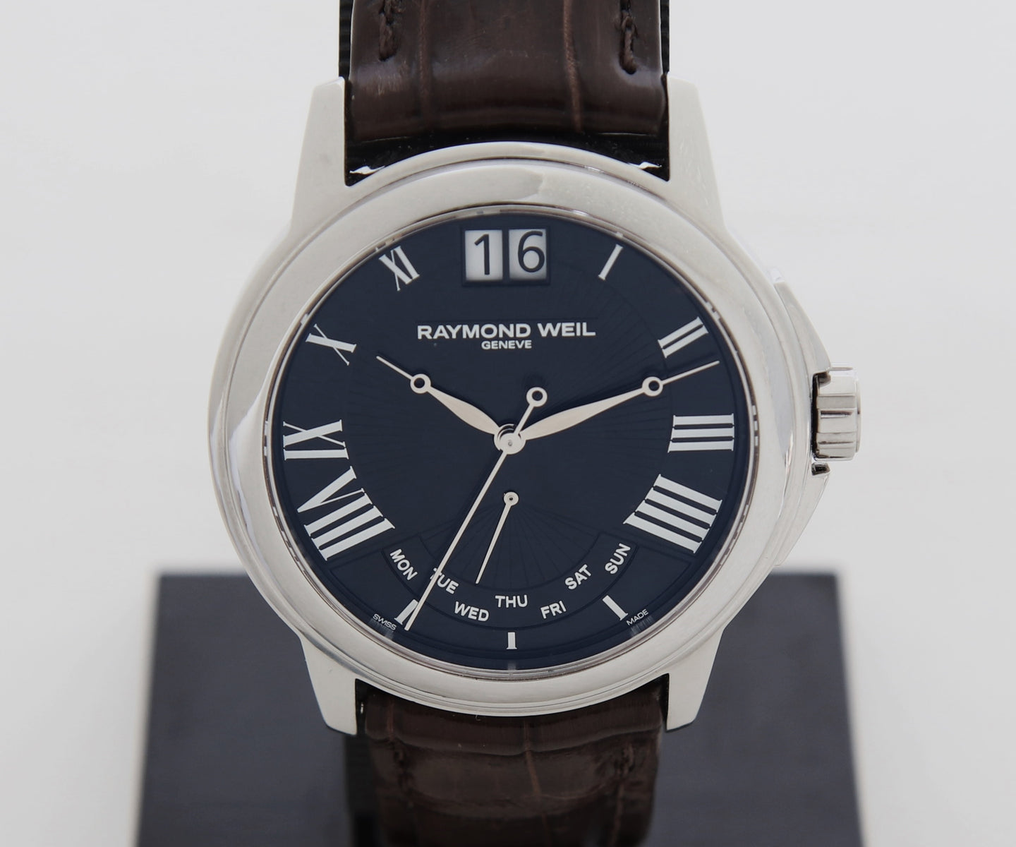 Raymond Weil Tradition Retrograde & Big date Quartz, 42mm Steel Men's watch 9576