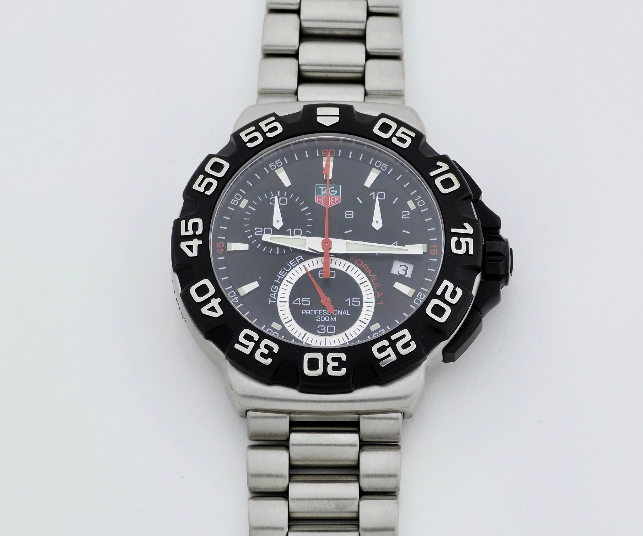 TAG Heuer Formula 1 Chronograph Quartz 41mm Steel Men's watch Ref: CAH1110