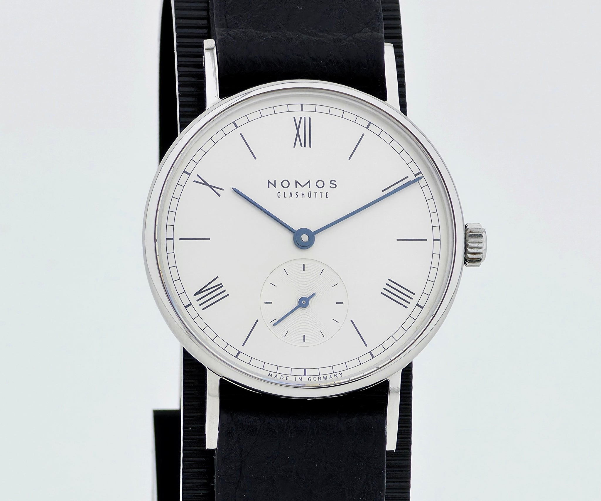 NOMOS Glashutte Ludwig Mechanical Cal. 7001 Steel case 33mm Ref: 244 / 201