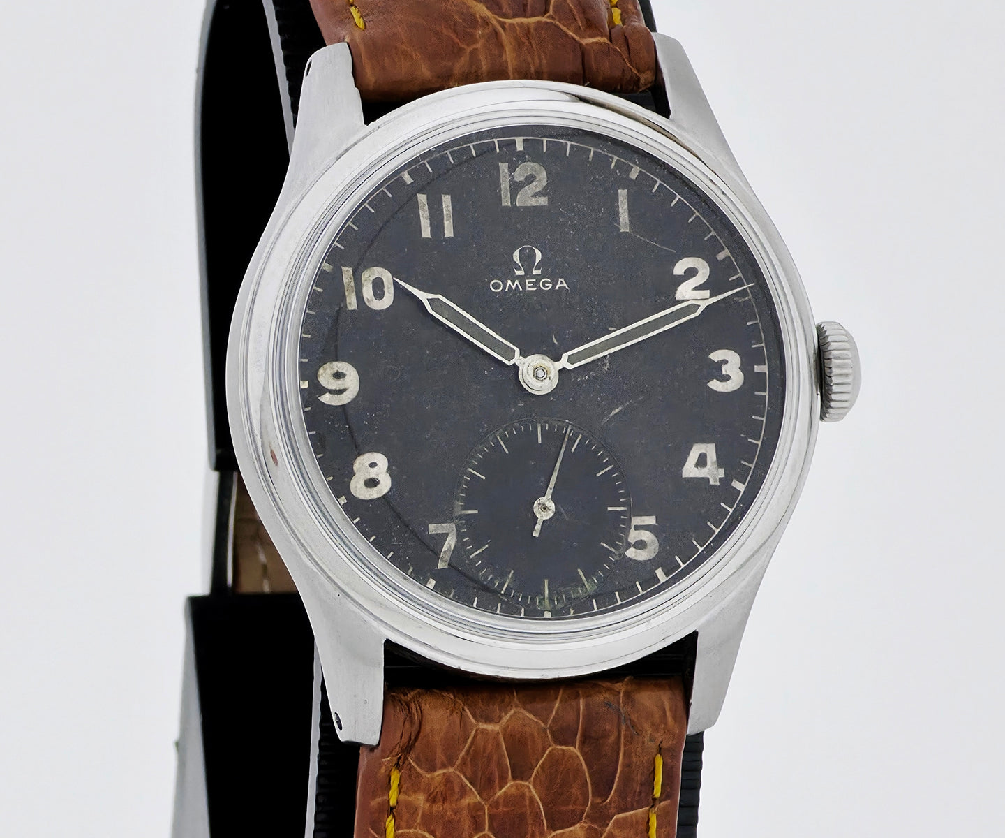 1944 Omega Suveran mechanical Cal. 30T2 Stainless steel case 35mm Ref: 2400-3