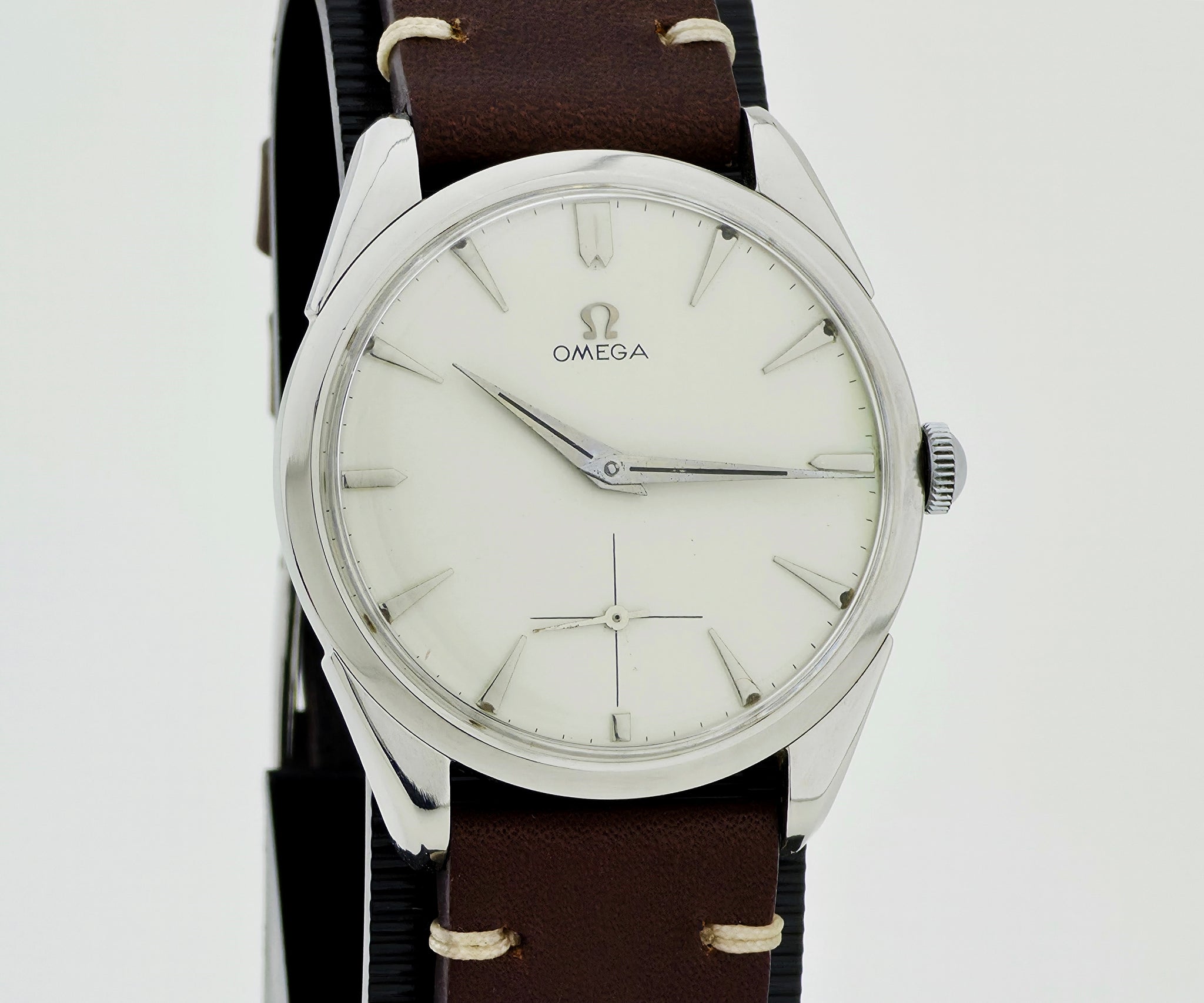 Vintage OMEGA Mechanical Cal.267 Stainless steel 35mm Men's watch Ref: 2900-2