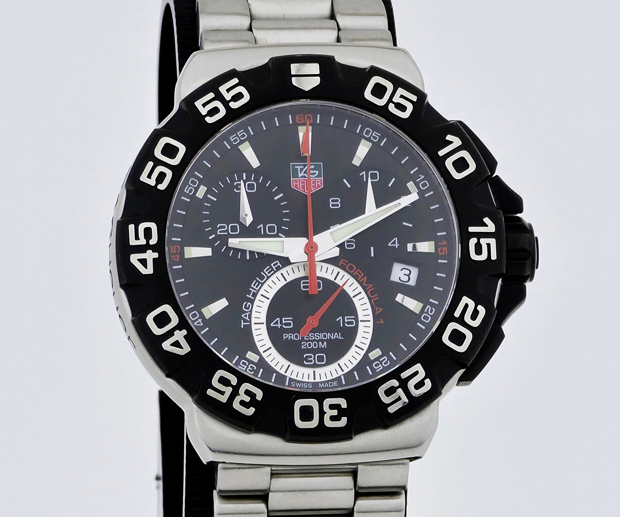 TAG Heuer Formula 1 Chronograph Quartz 41mm Steel Men's watch Ref: CAH1110