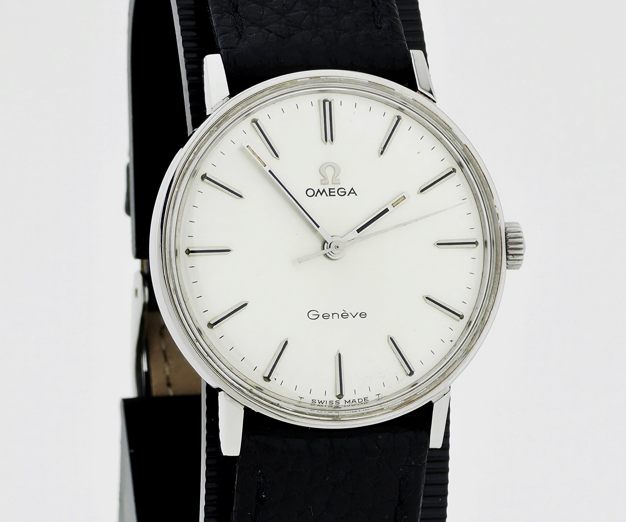 Vintage Omega Geneva TOOL.106 Mechanical Cal. 601 Steel case 34mm Ref: 135.019