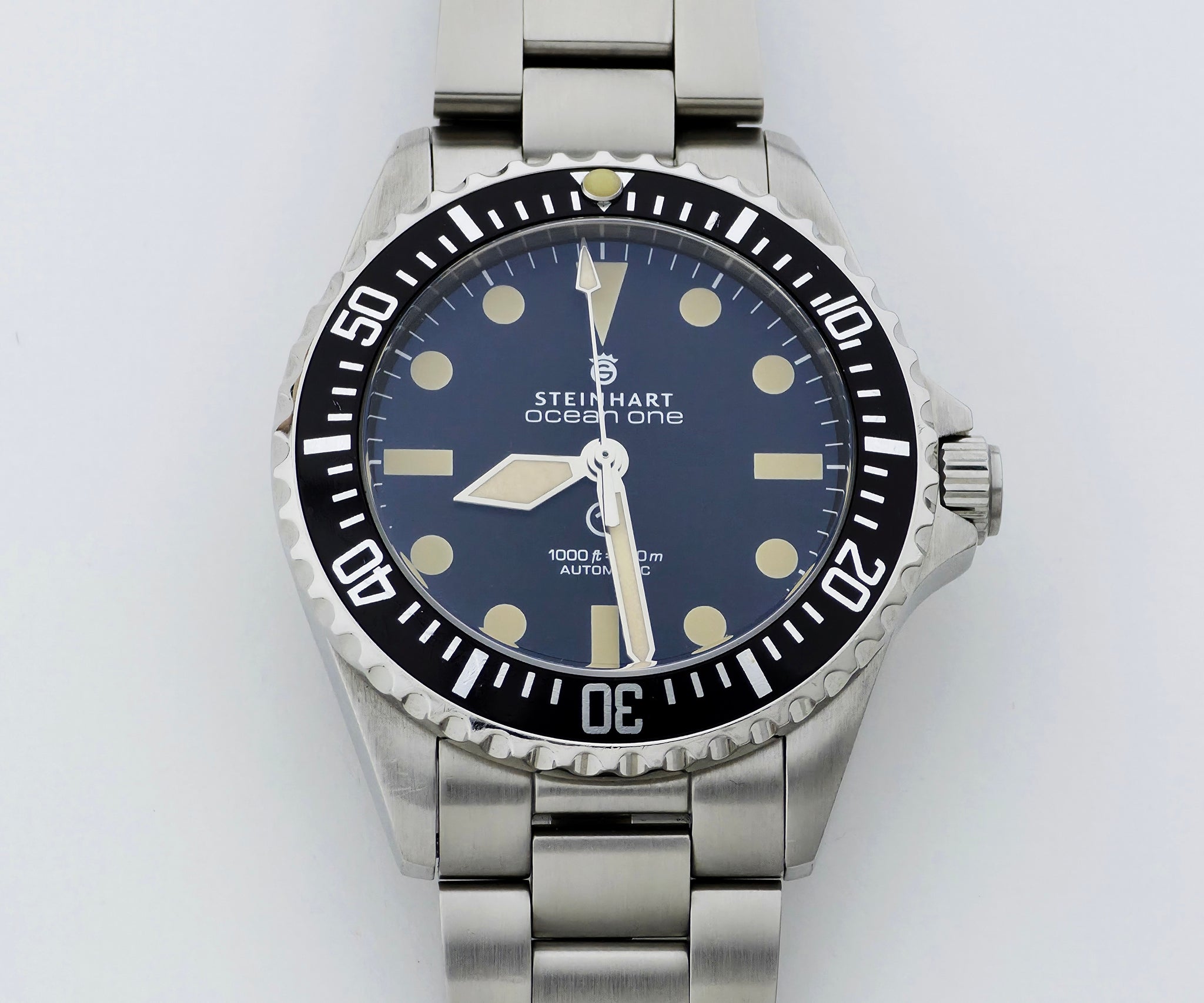 Steinhart Ocean One 300m automatic Diver's watch 39mm Stainless Steel watch