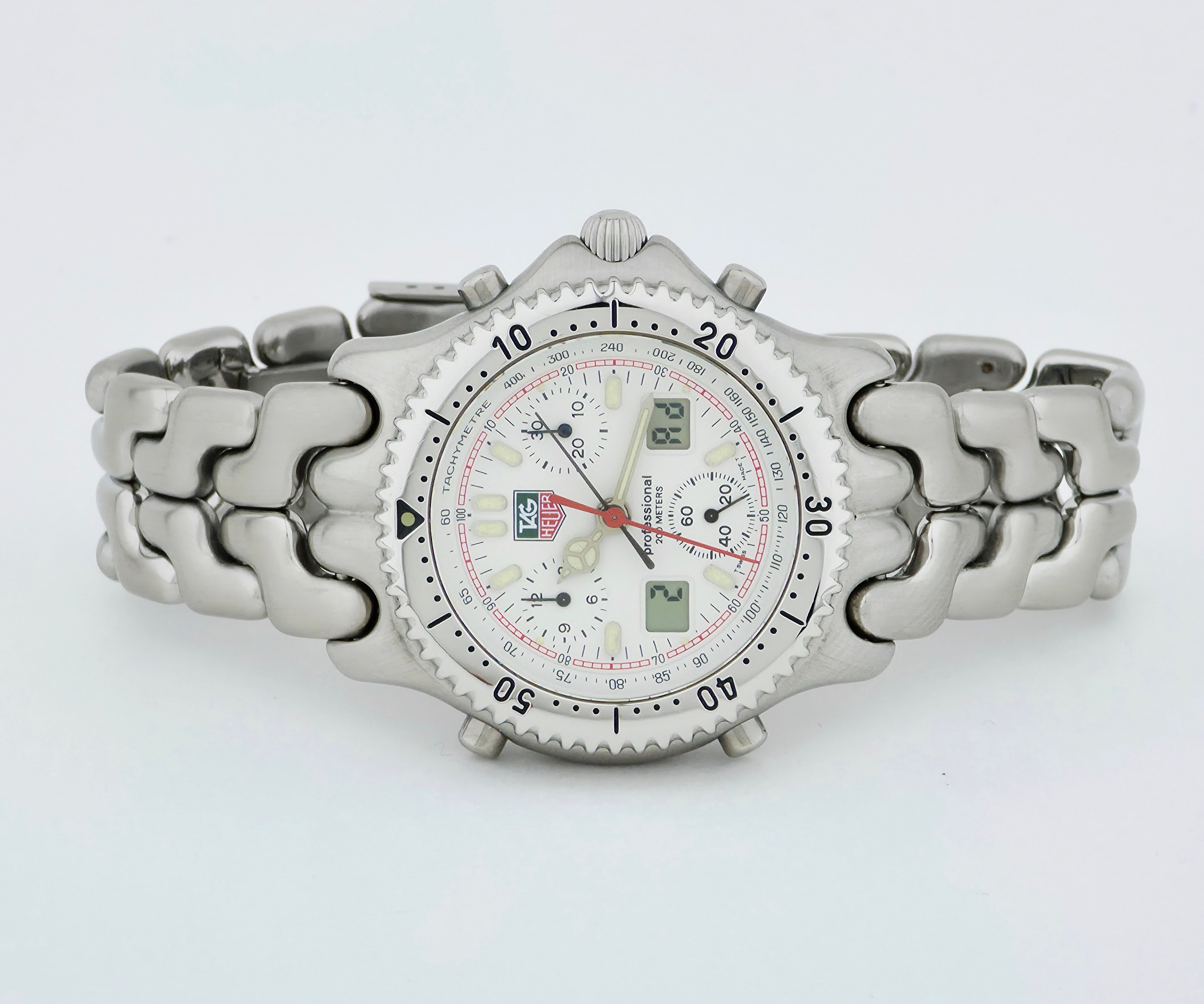 Tag Heuer Professional 200m Chronograph Quartz, Steel Men's watch