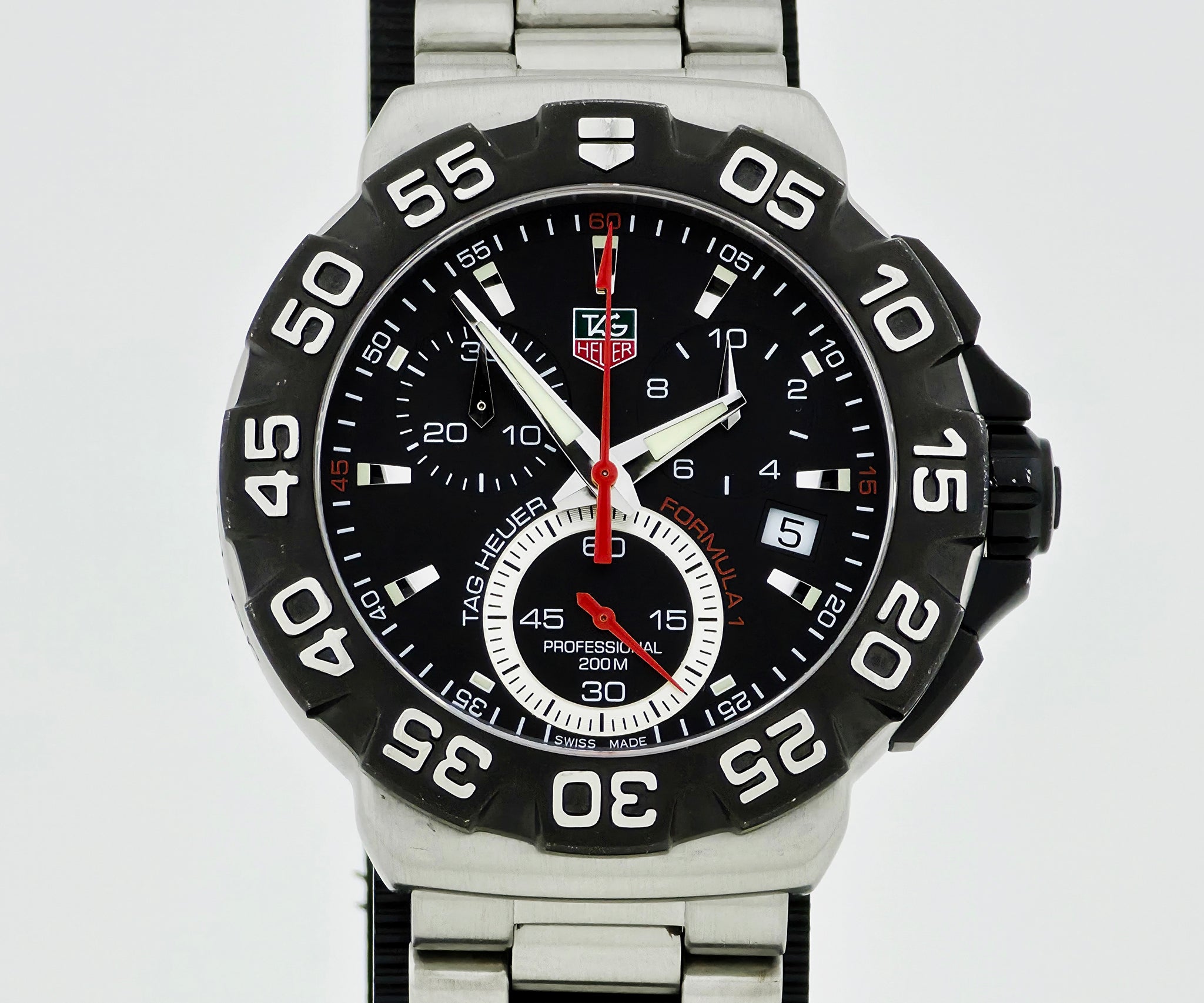 TAG Heuer Formula 1 Chronograph Quartz 41mm Steel Men's watch Ref: CAH1110