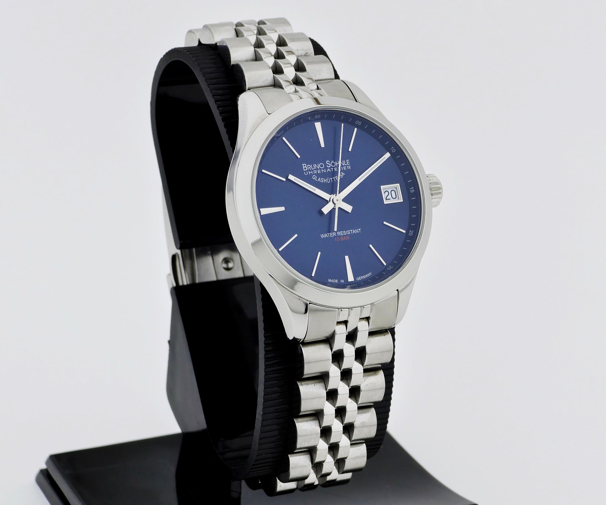 Bruno Söhnle Glashutte/Sa. Turin II Small Quartz, 34mm Steel case 226