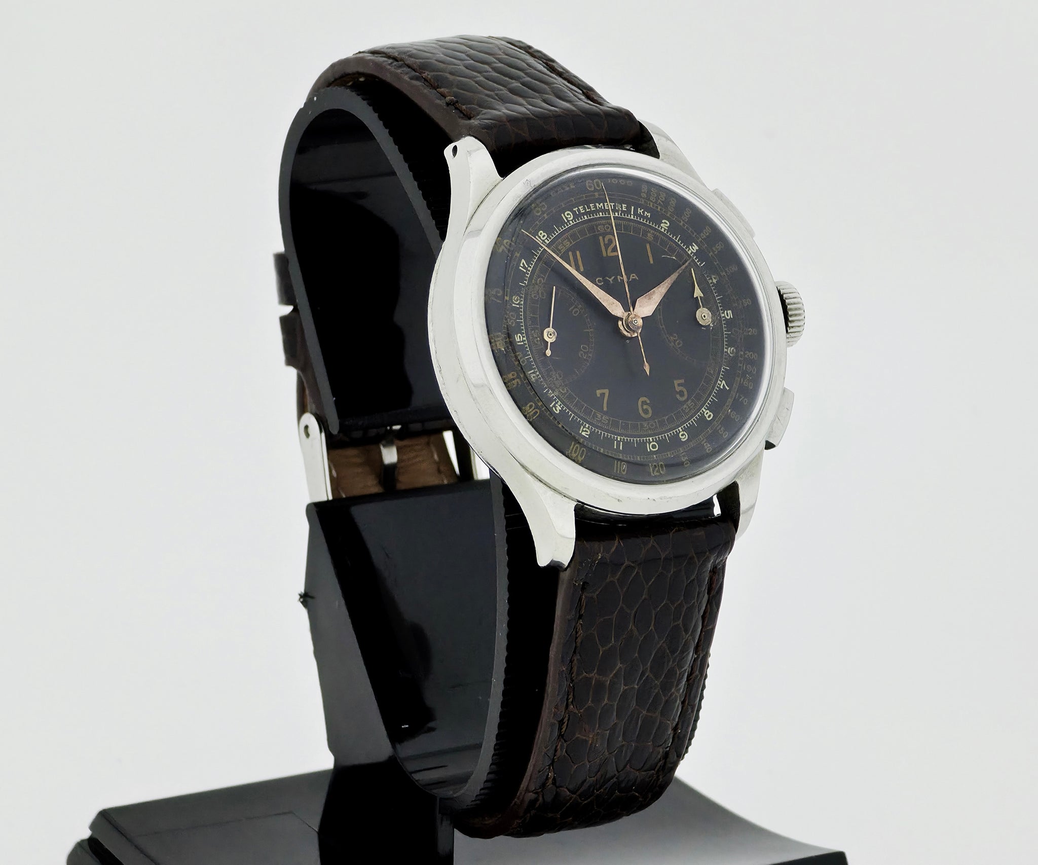 Vintage CYMA Chronograph Mechanical Valjoux Cal. 22 Steel case 36mm