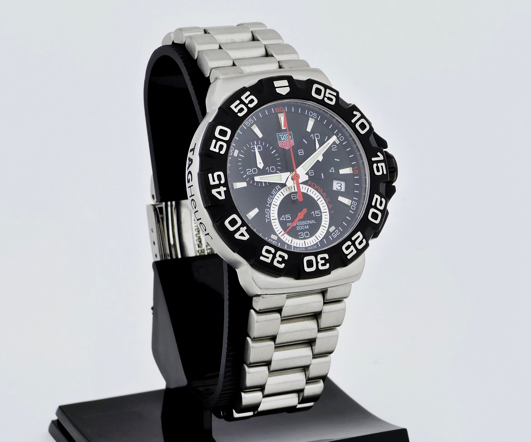 TAG Heuer Formula 1 Chronograph Quartz 41mm Steel Men's watch Ref: CAH1110