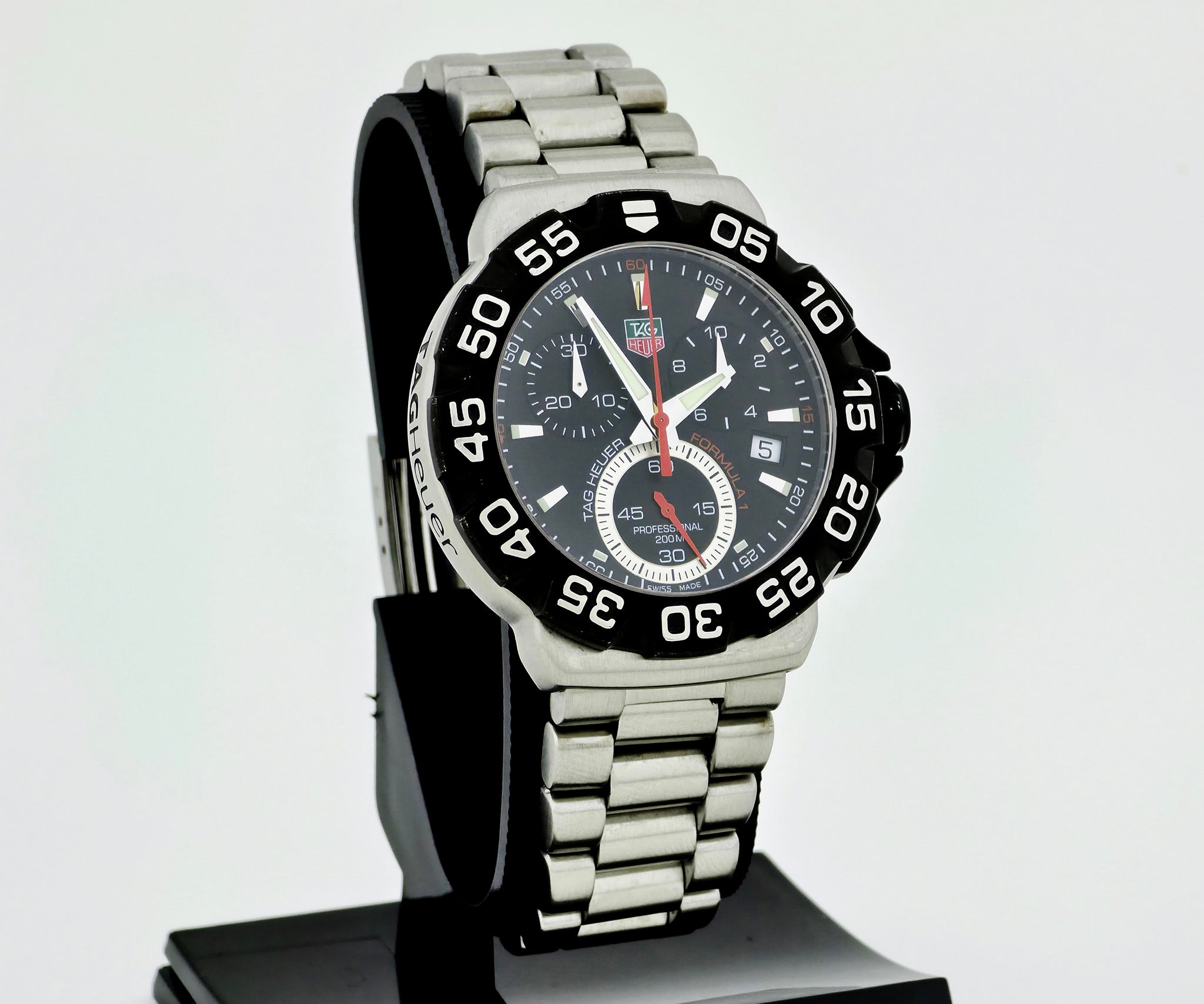 TAG Heuer Formula 1 Chronograph Quartz 41mm Steel Men's watch Ref: CAH1110