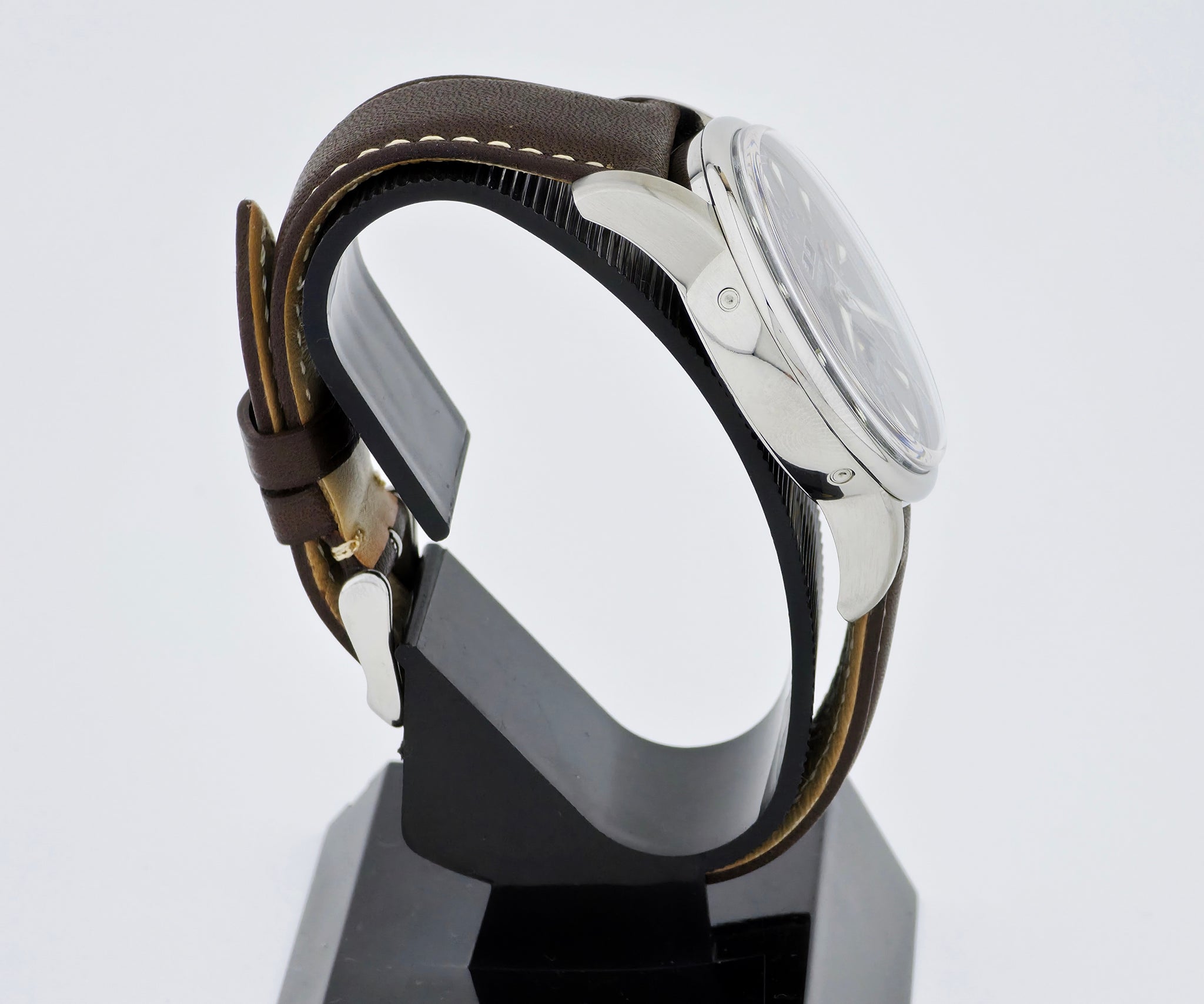 Wyler Vetta beaux arts Moon phase full calendar 39mm Steel Men's watch  WV 0056 EE