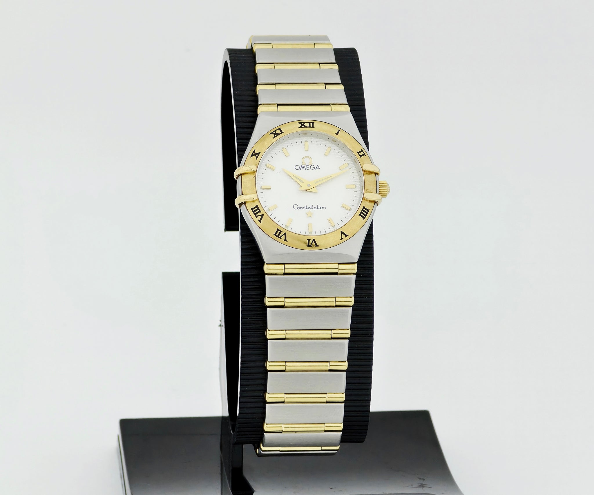 Ladies OMEGA Constellation Quartz 25mm Steel & 18k Gold Ref: 795.1202