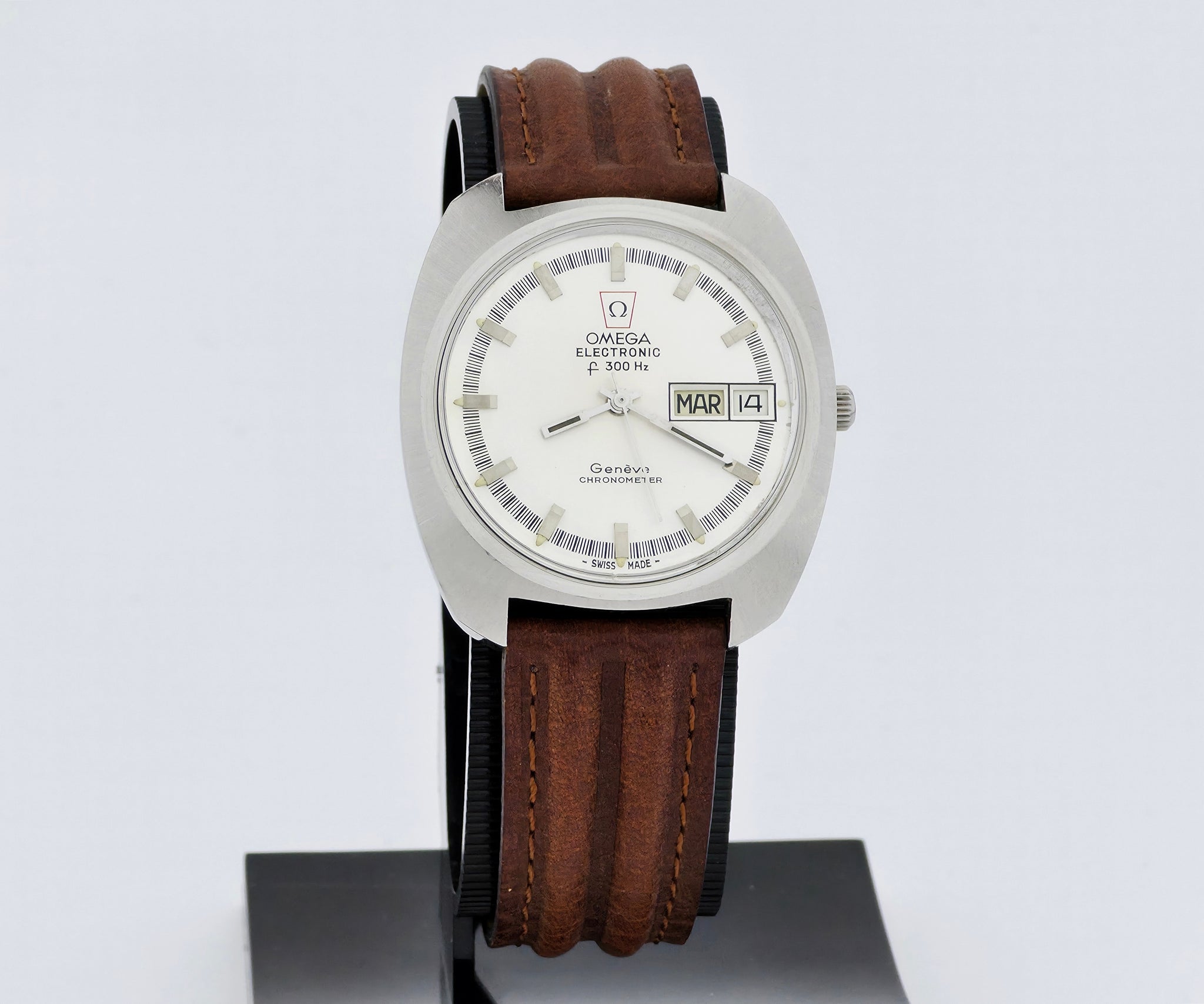 Vintage OMEGA f300Hz Quartz Cal. 1260 Steel Men's watch 38mm Ref: 198.031