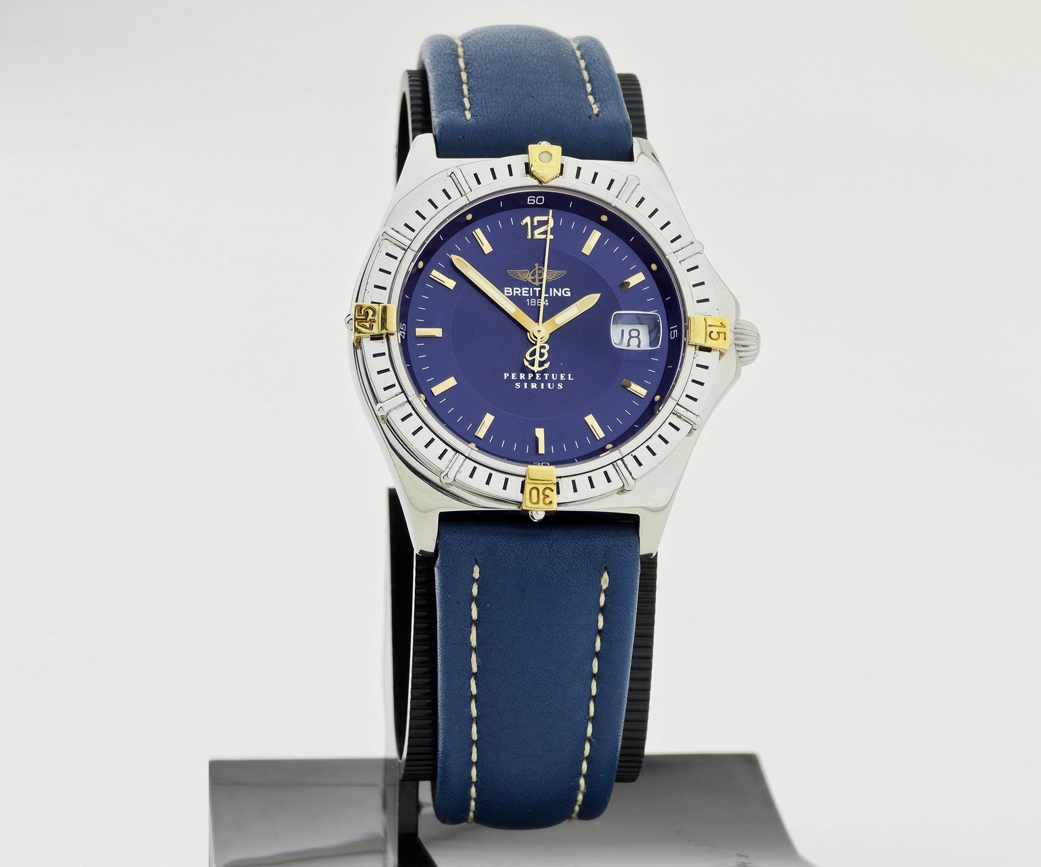 BREITLING Sirius Perpetual calendar Quartz, 36mm Gold & Steel Unisex watch B62011