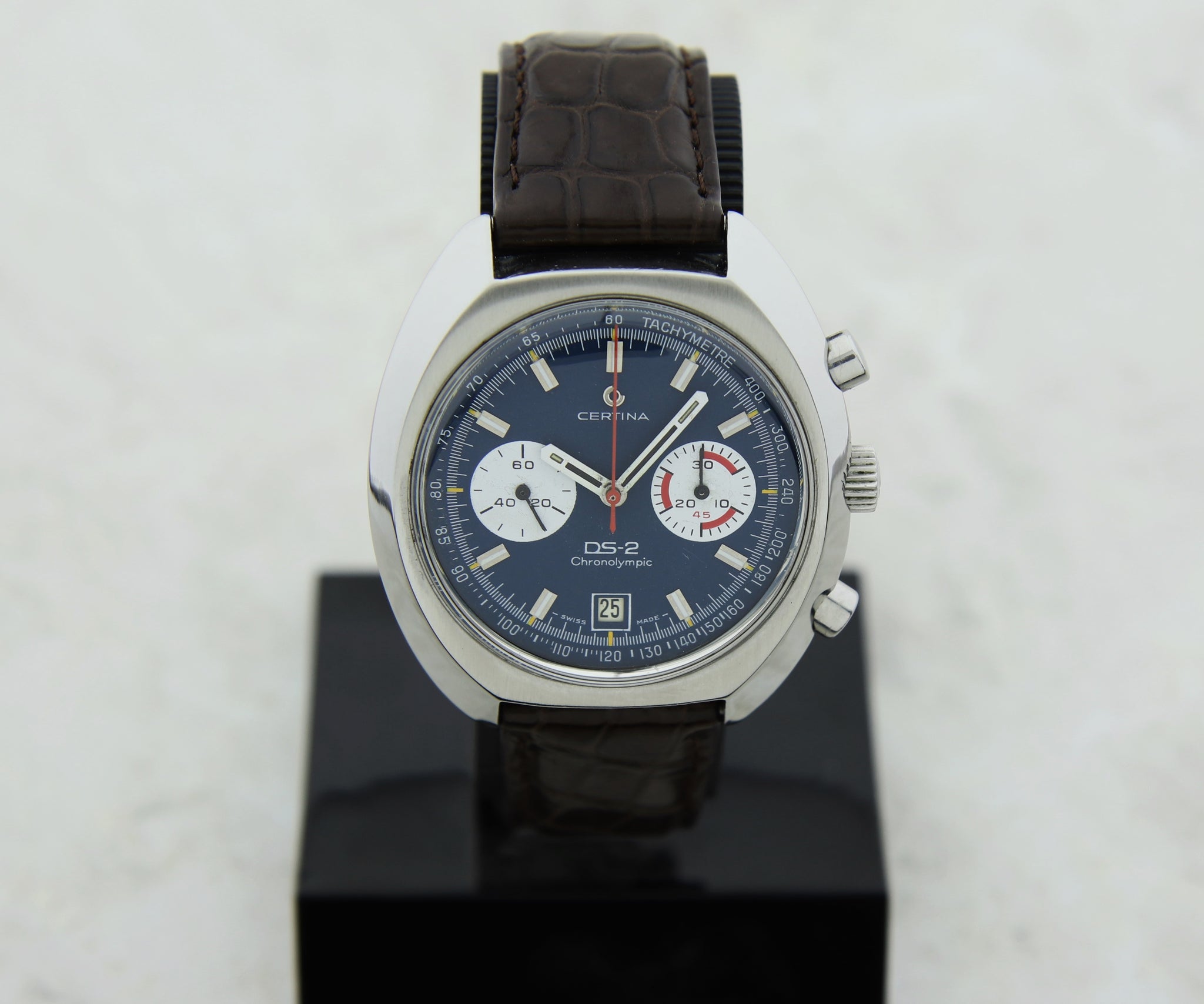 Vintage CERTINA DS-2 Chronolympic Chronograph Mechanical Cal. 23 Steel case 43mm Ref: 8601800