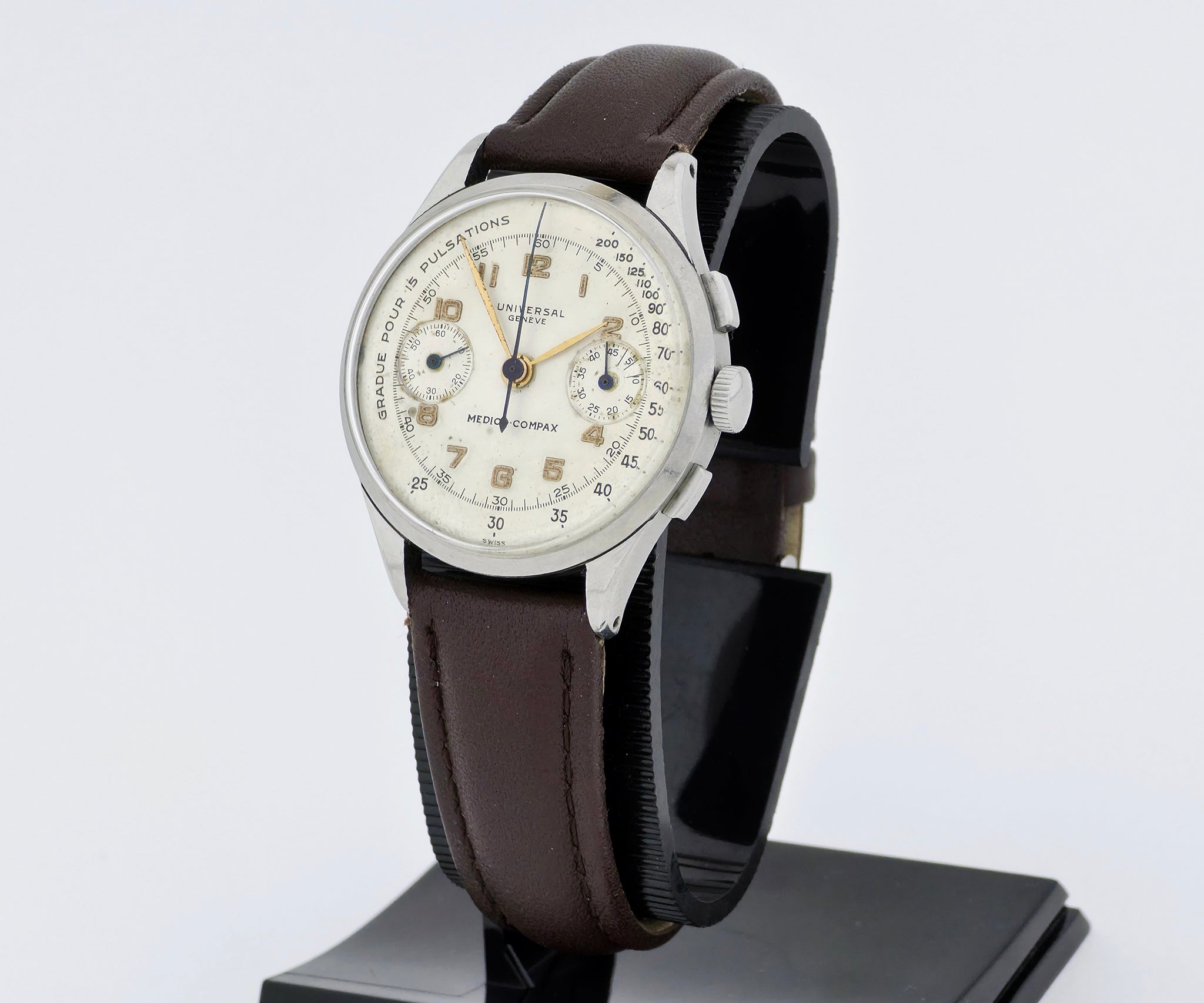 Vintage Unversal Geneve MEDICO-COMPAX chronograph Cal.285 Steel 35mm Ref: 22420