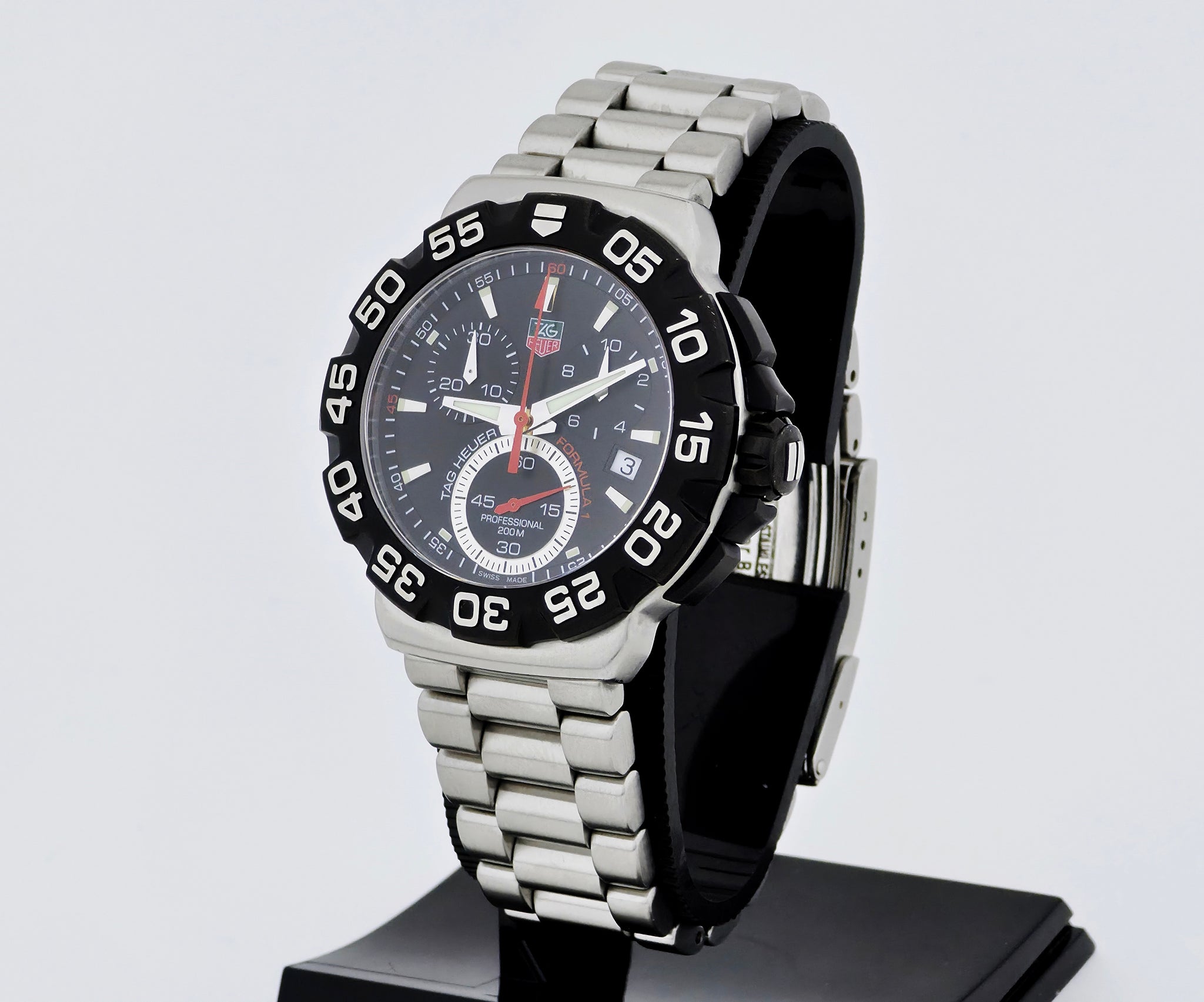 TAG Heuer Formula 1 Chronograph Quartz 41mm Steel Men's watch Ref: CAH1110