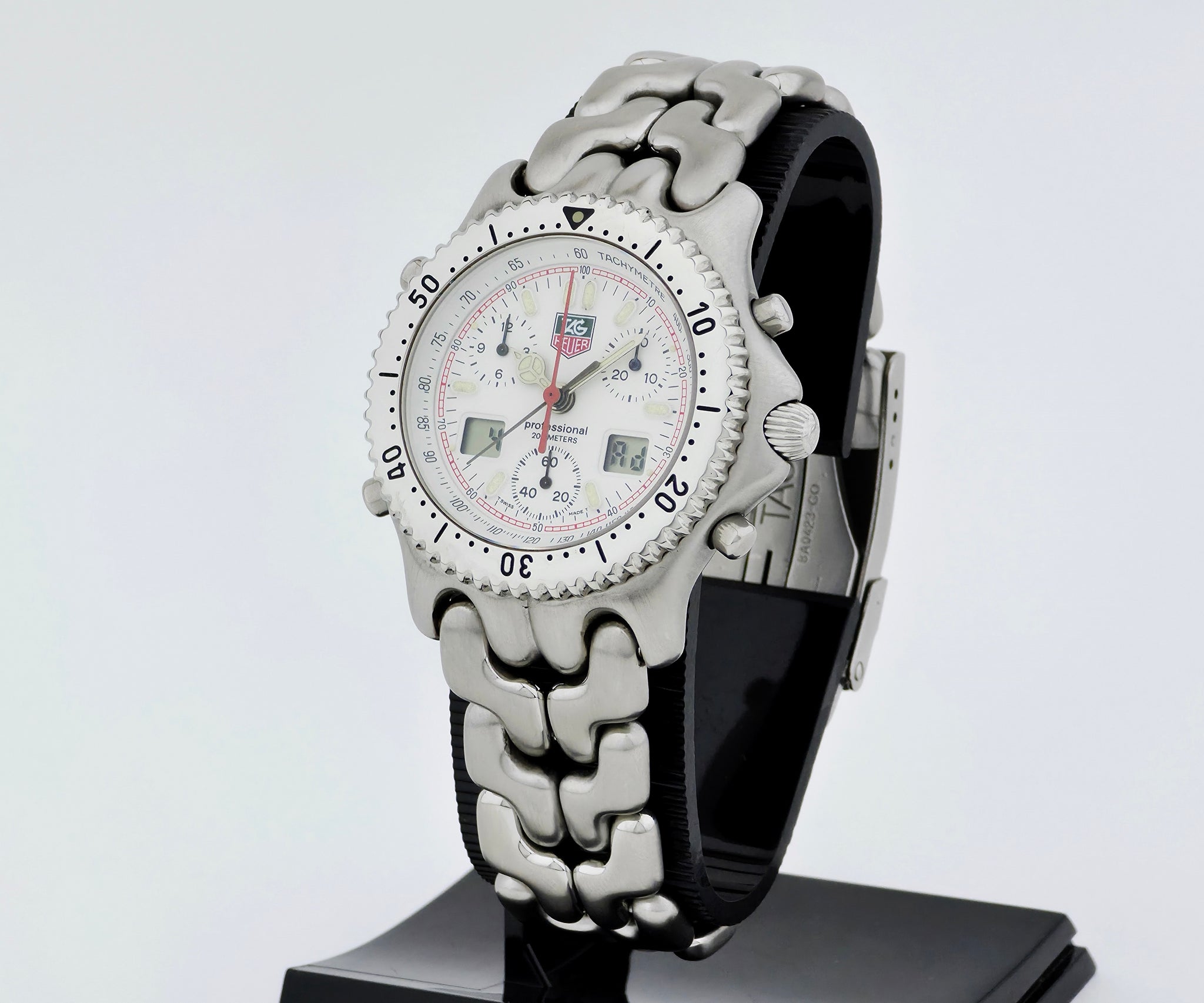 Tag Heuer Professional 200m Chronograph Quartz, Steel Men's watch CG1111-0