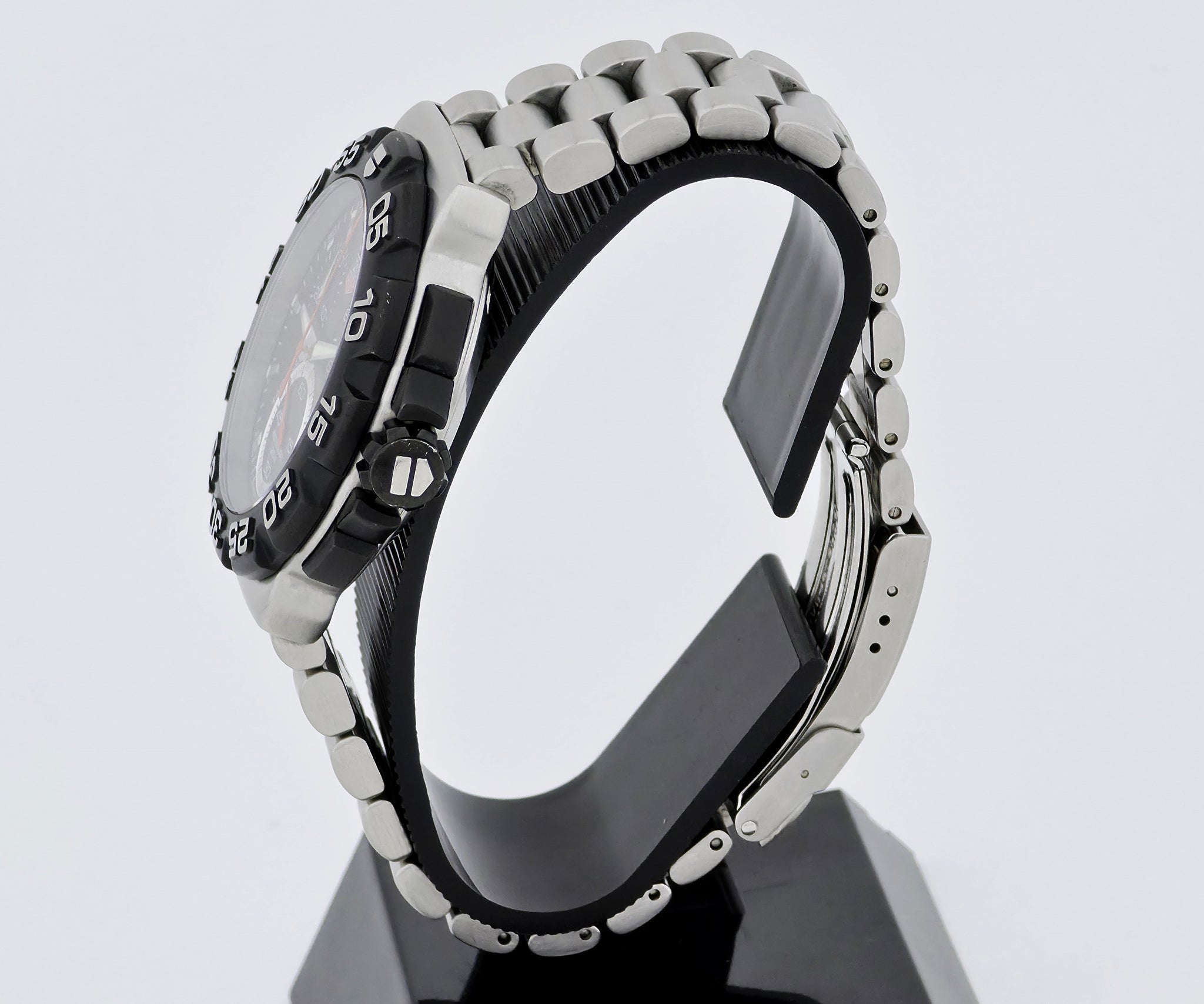 TAG Heuer Formula 1 Chronograph Quartz 41mm Steel Men's watch Ref: CAH1110