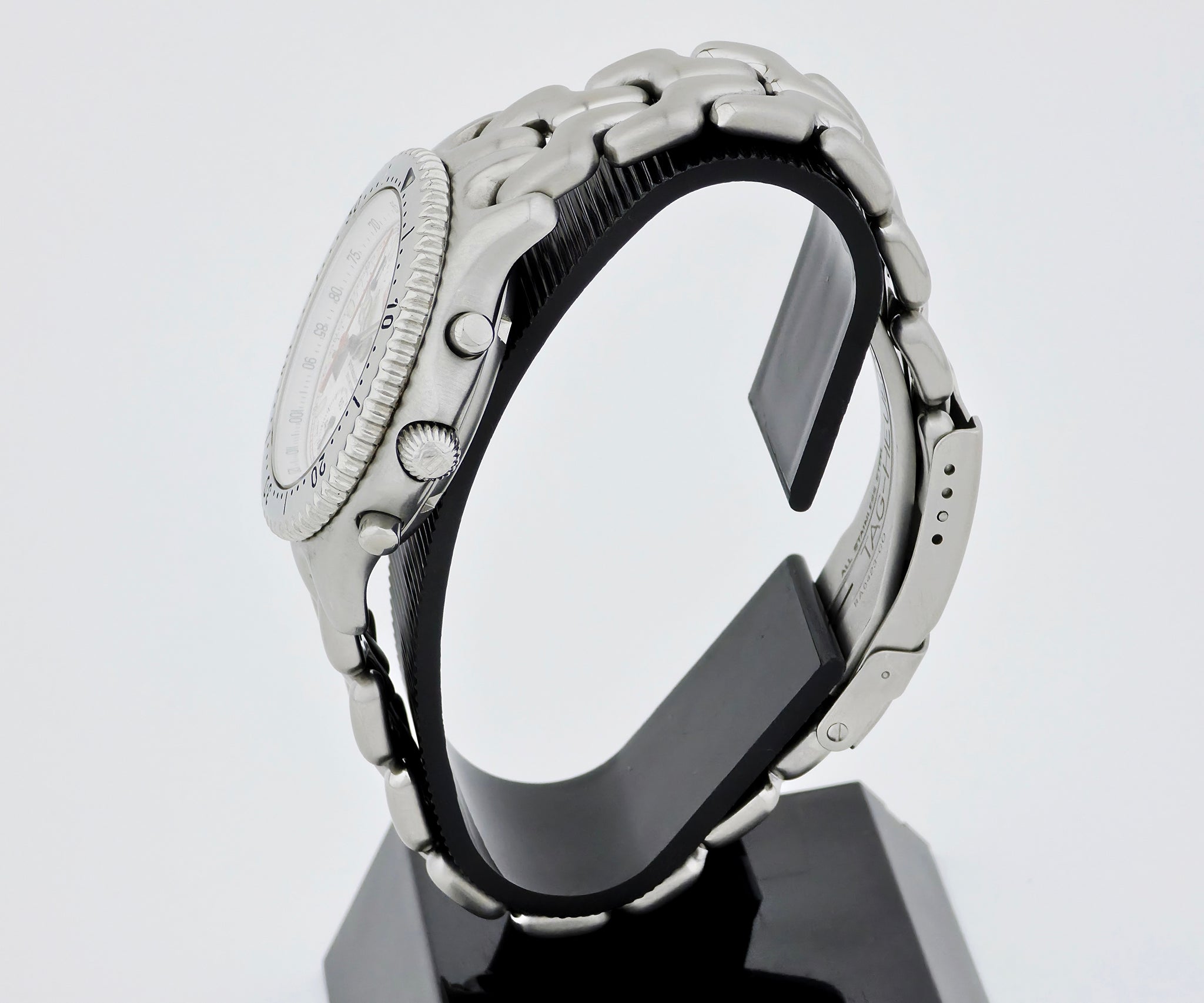 Tag Heuer Professional 200m Chronograph Quartz, Steel Men's watch CG1111-0