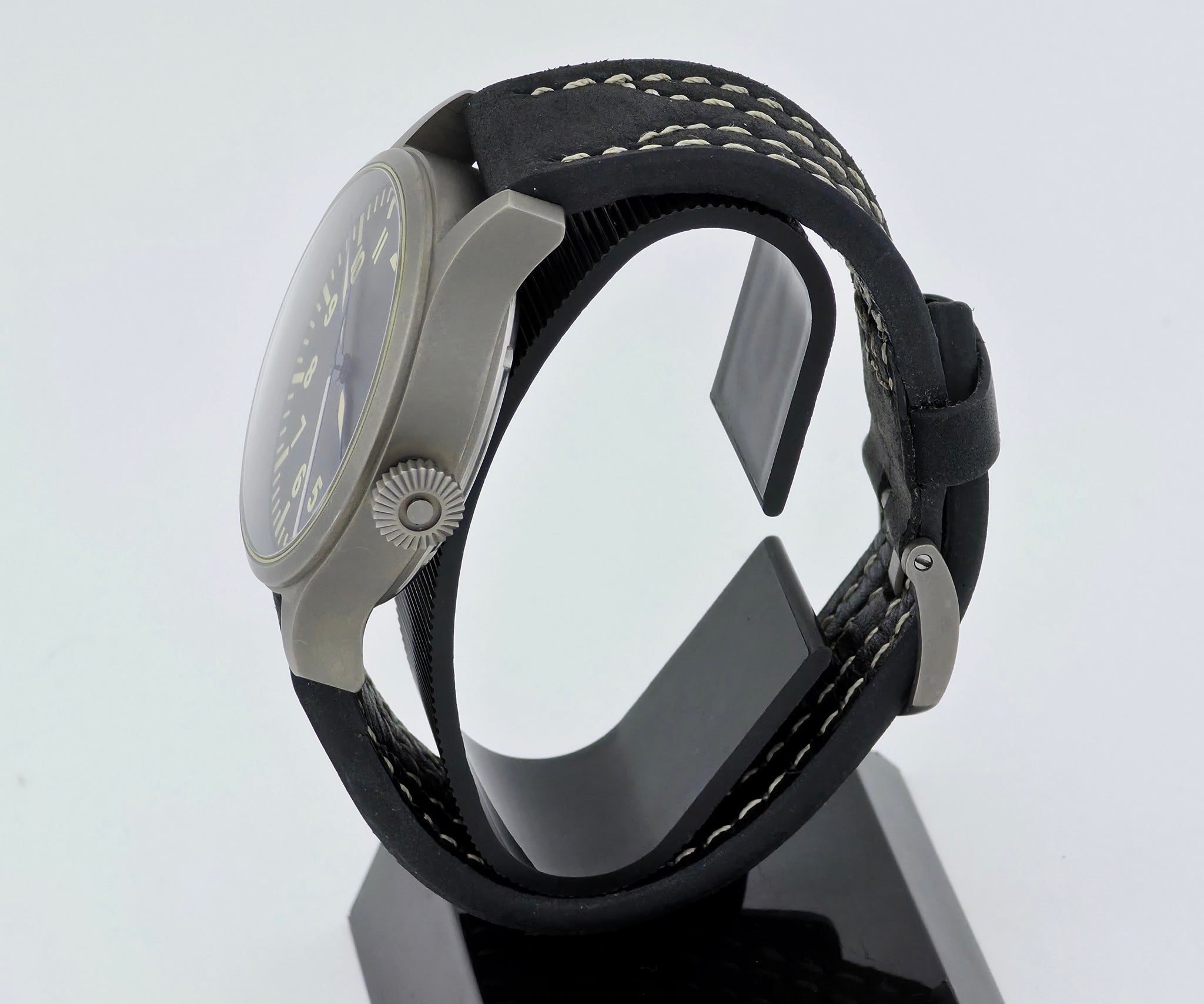 STEINHART Nav.B-Uhr Automatic 44 titanium pilot’s watch FL.23883