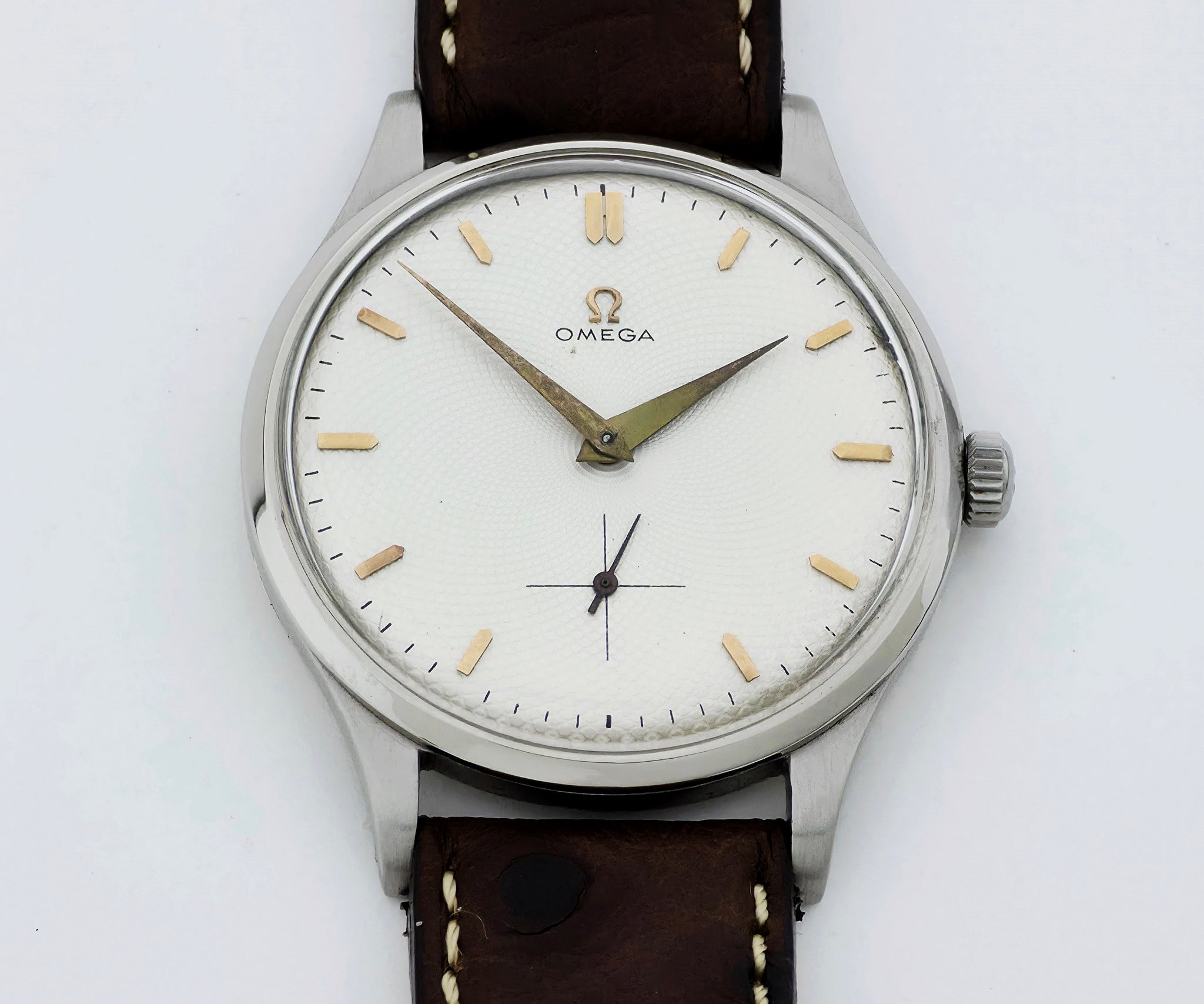 1950s Omega Jumbo Honeycomb dial, Mechanical Cal. 265 Steel case 37mm Ref: 2609